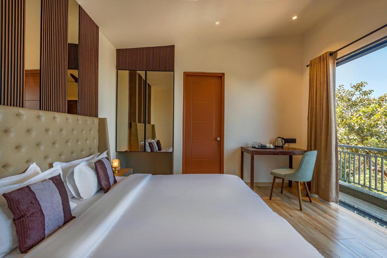 Saffronstays Harrier Crest, Lonavala - A Frame Villa With Bathtub Serving Delicious Veg Food Extérieur photo